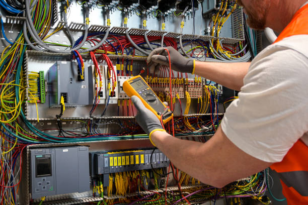 Best Circuit Breaker Repair  in Alpine, TX